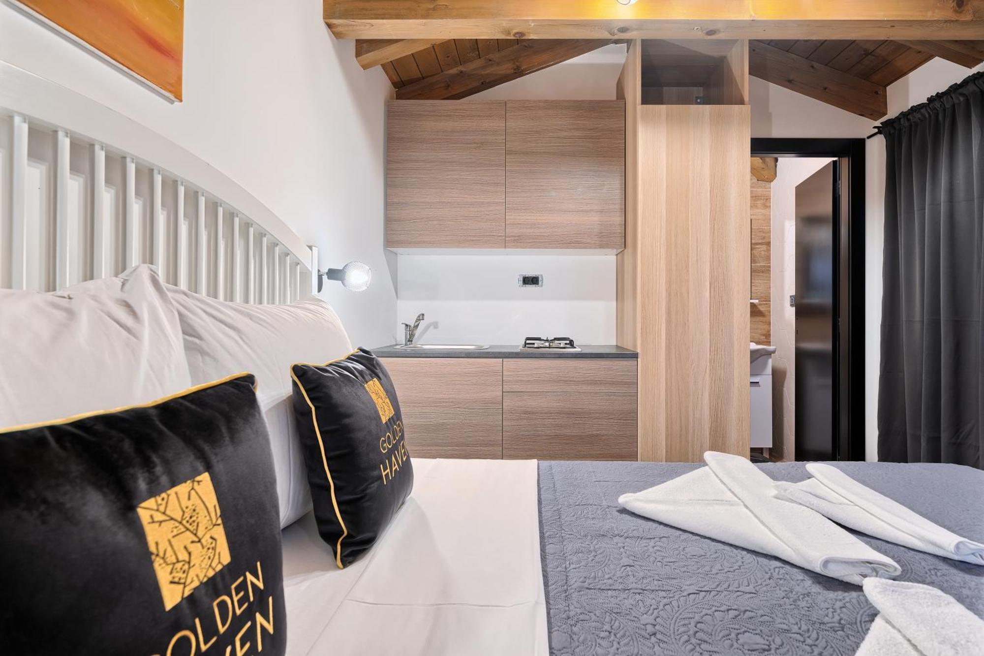 Golden Haven Luxe Bungalow Resort Murter Zewnętrze zdjęcie